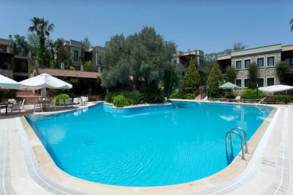 Zeytinada Hotel-1