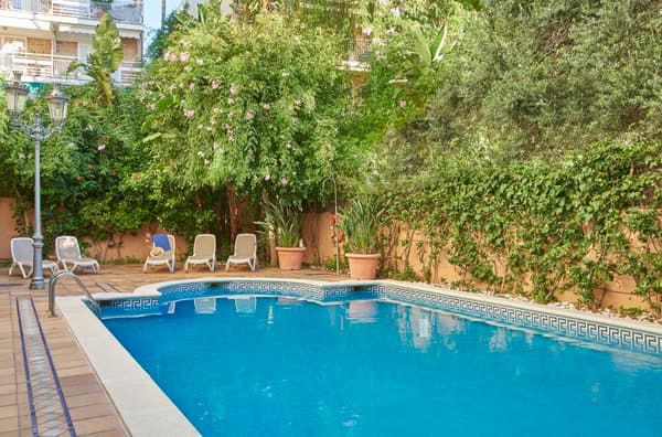 Sitges Playa by URH Hotels-1