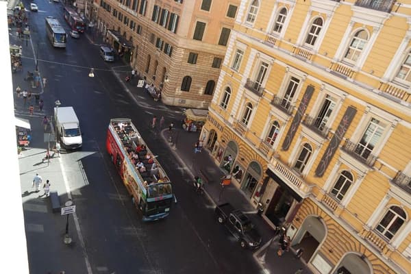 Everest Inn Rome-1