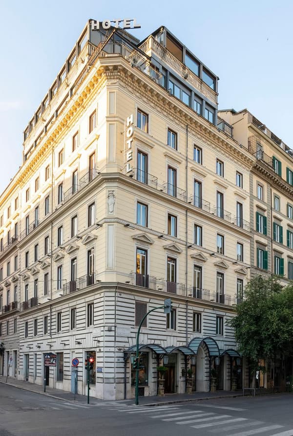 Romanico Palace Luxury Hotel & Spa-1