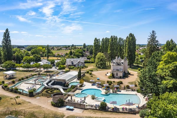 Camping Sandaya Château des Marais-1