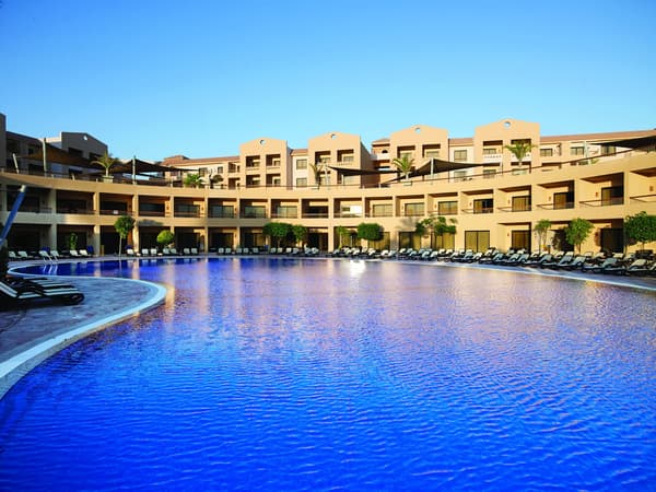 Coral Sea Aqua Club-1