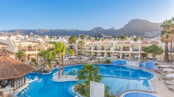 Royal Sunset Beach Club-1