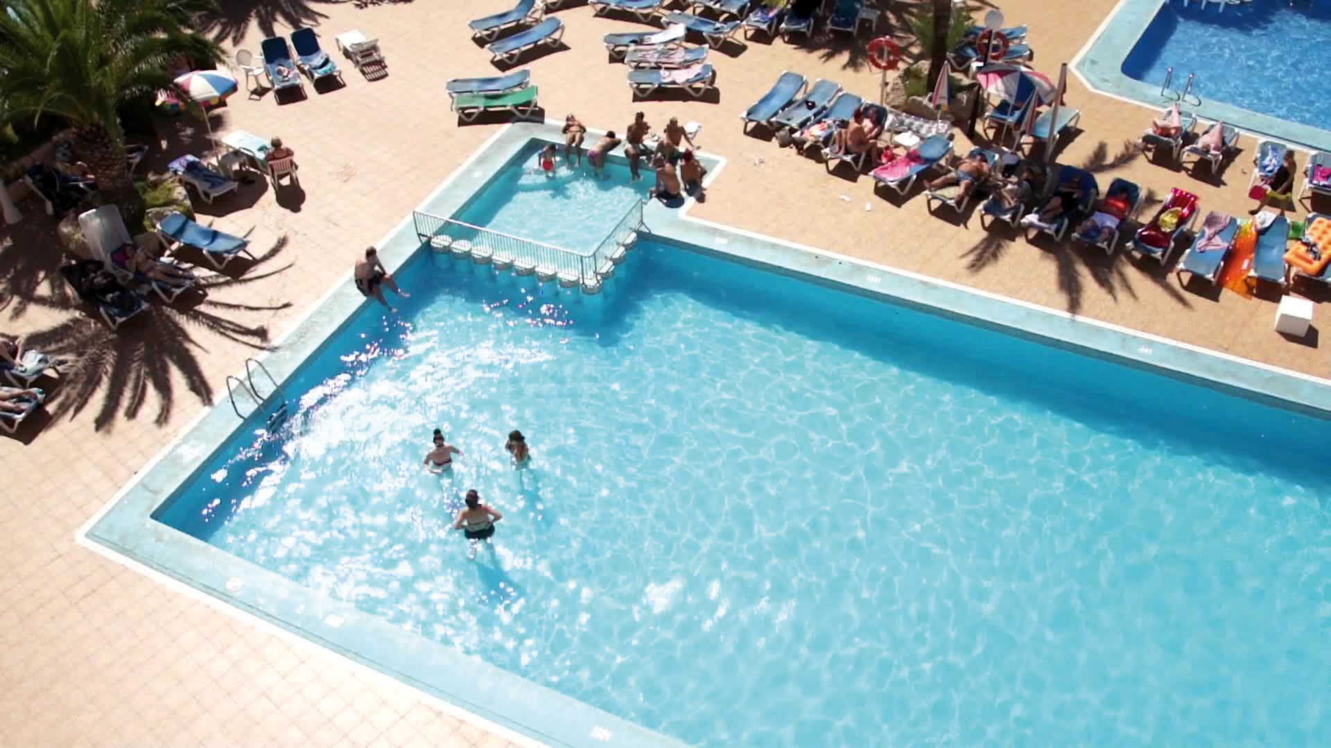 Coral Star Hotel & Apartments