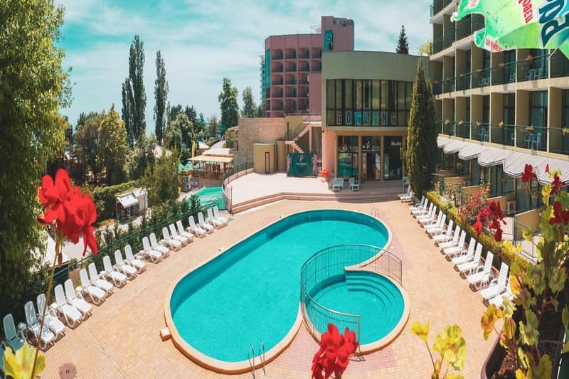 Palm Beach Hotel