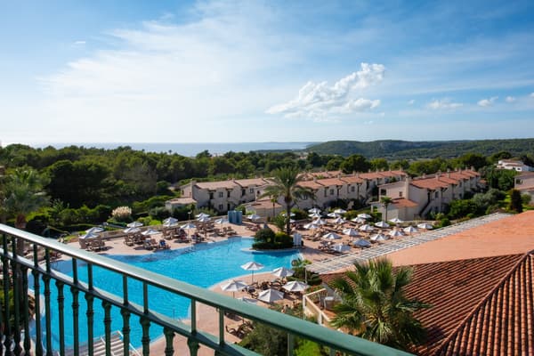 Valentin Son Bou Hotel y Appartementen-1