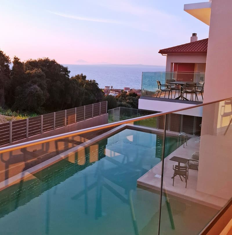 Aelia Luxury Apartments & Pool