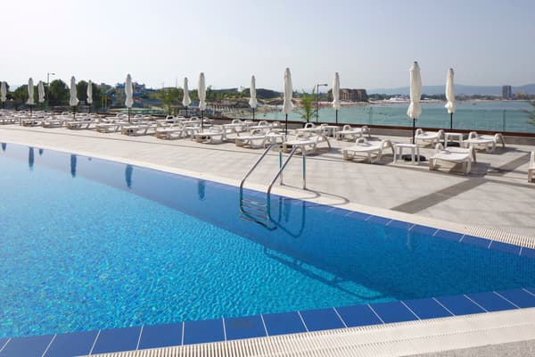 Aparthotel Paradiso-1