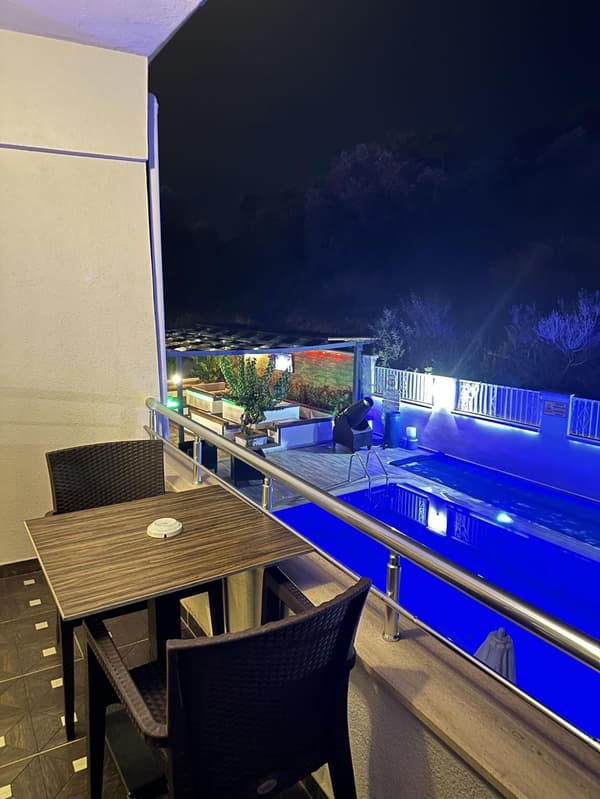 Street 61 Studio Hotel-1