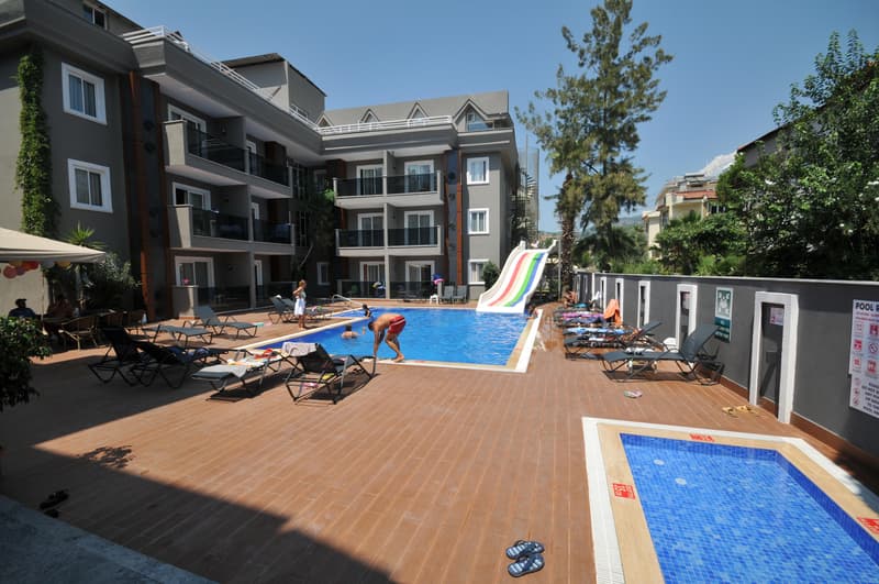 Isla Suites