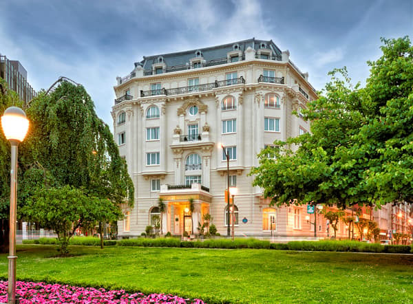 Hotel Carlton-1