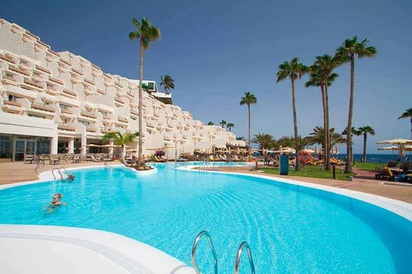 TUI BLUE RIU Calypso-1