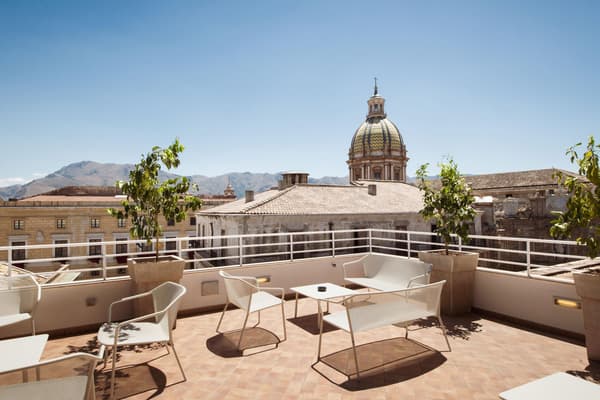 B&B Hotel Palermo Quattro Canti-1