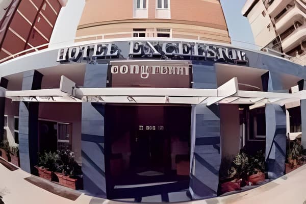 Hotel Excelsior Bari-1