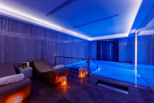 Aleph Rome Hotel Curio Collection By Hilton-1