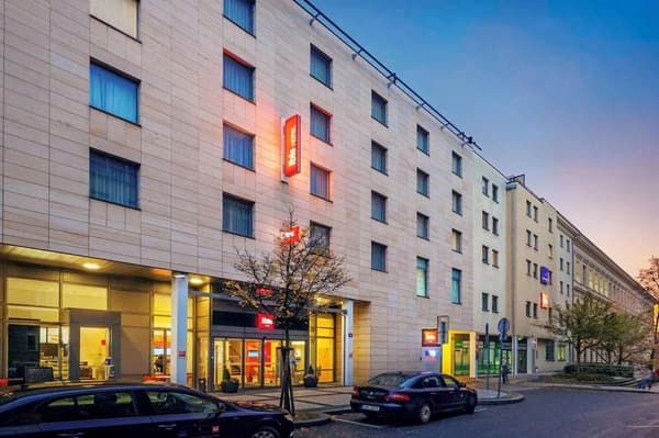 Ibis Praha Wenceslas Square-1