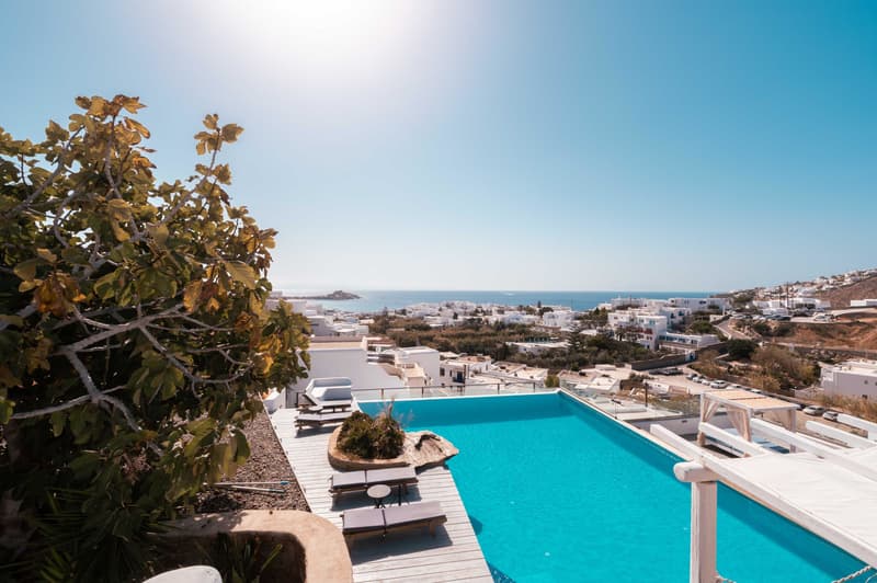 Adelmar & Suites