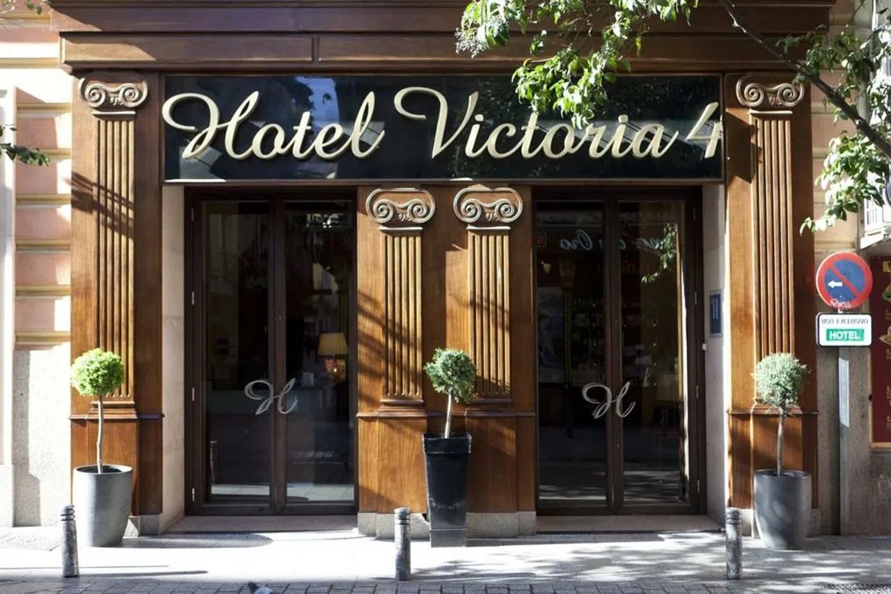 Victoria 4, Madrid