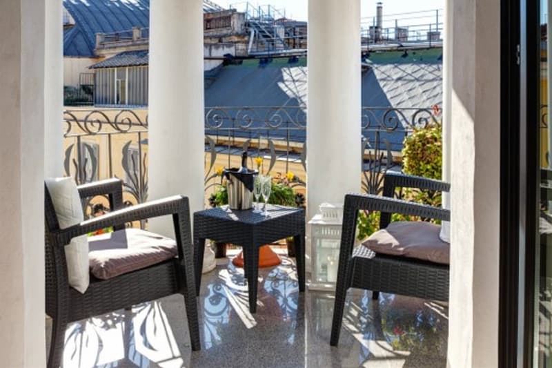 Dharma Luxury Hotel