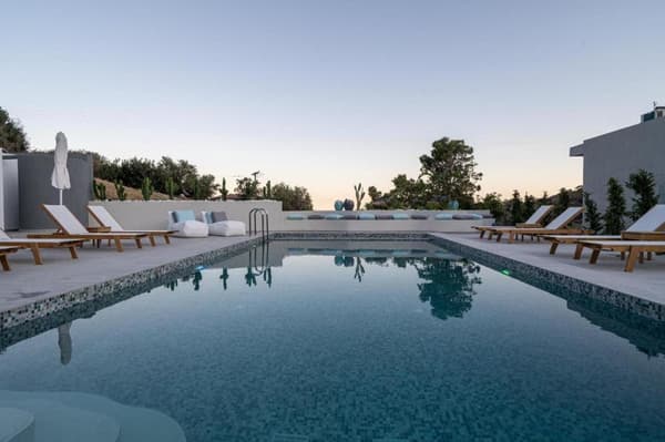 Pignolia Suites-1