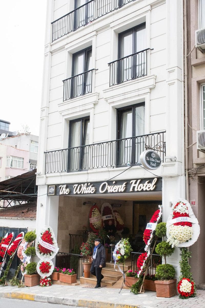 The White Orient Hotel