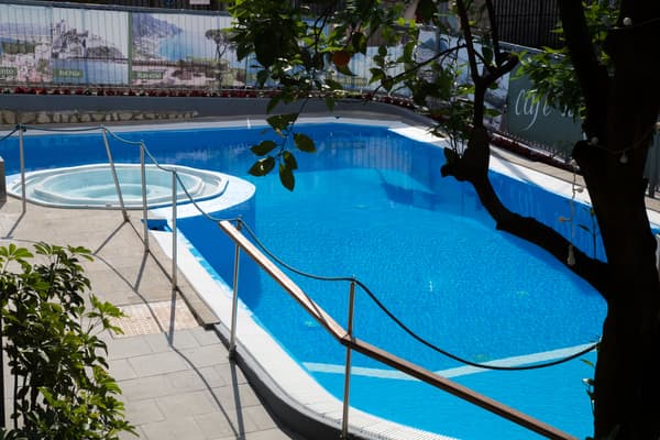 Hotel La Pergola-1
