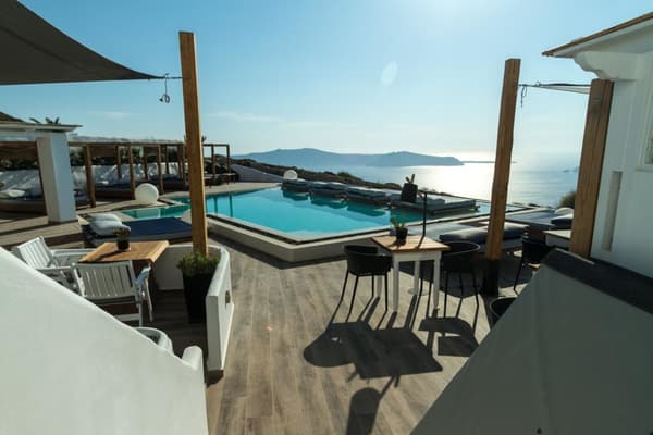 Amaze Suites-1