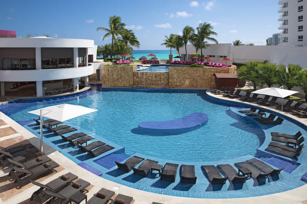 Krystal Altitude Cancún-1