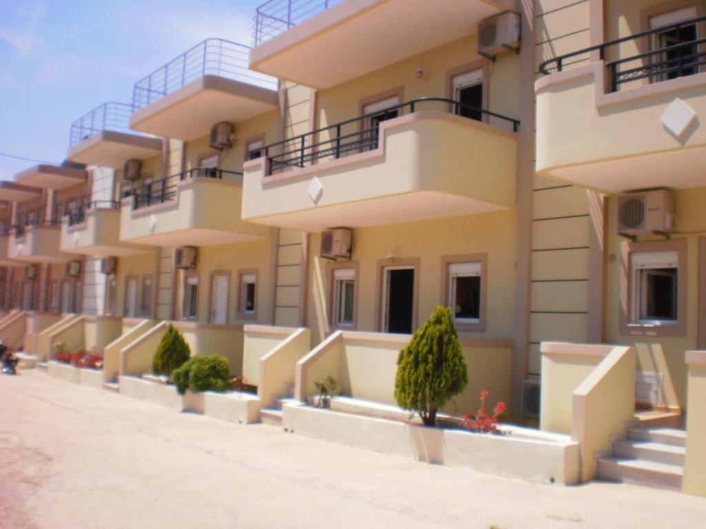 Sunny Rooms