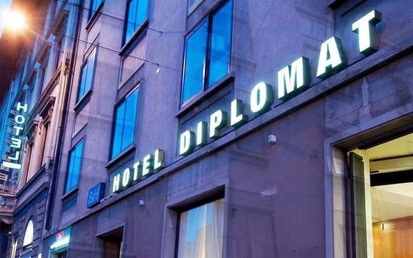 Diplomat Hotel-1