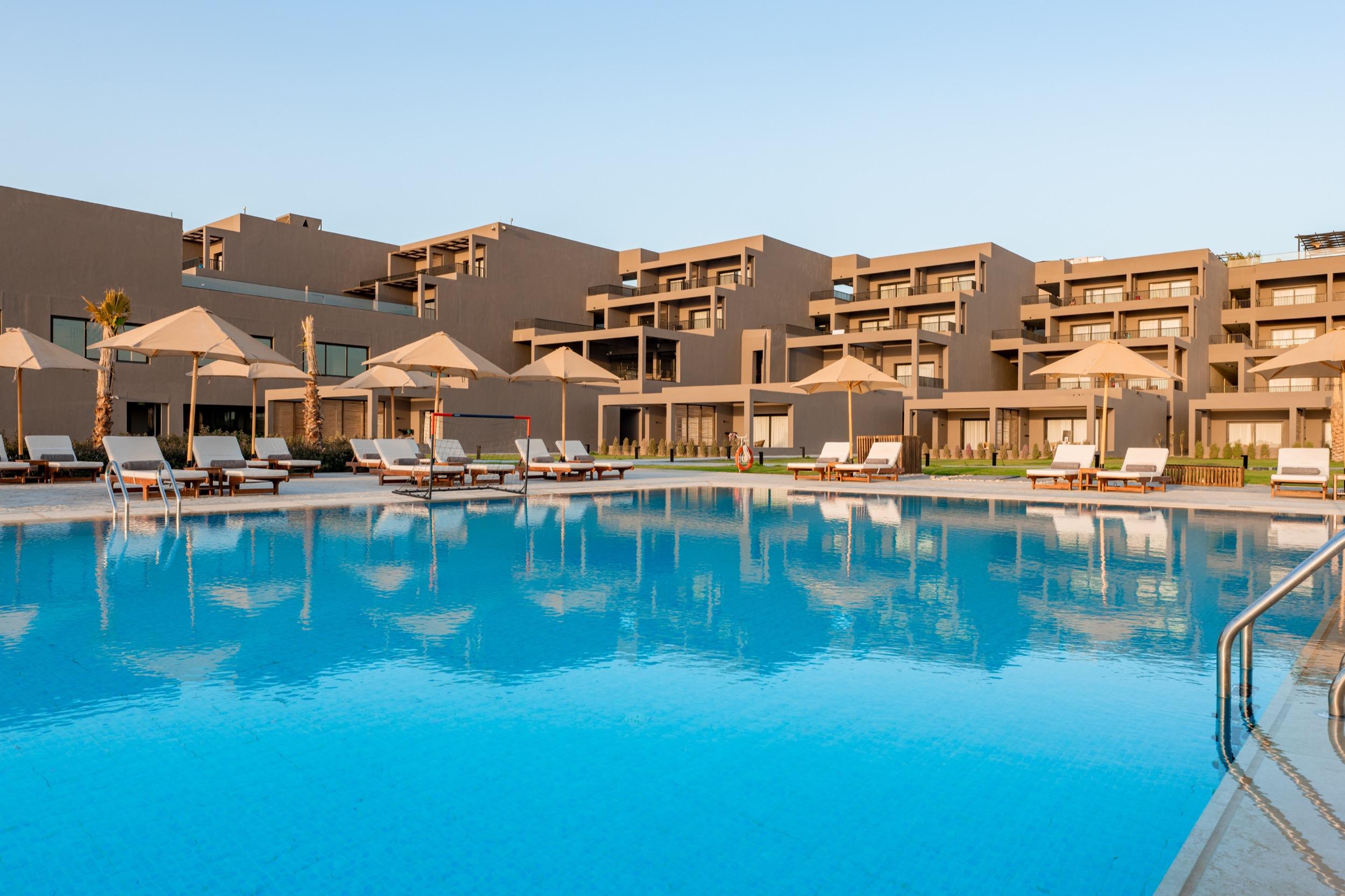 Sentido Naga Bay, Soma Bay
