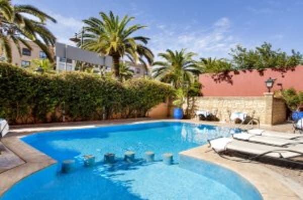Hotel Akabar-1