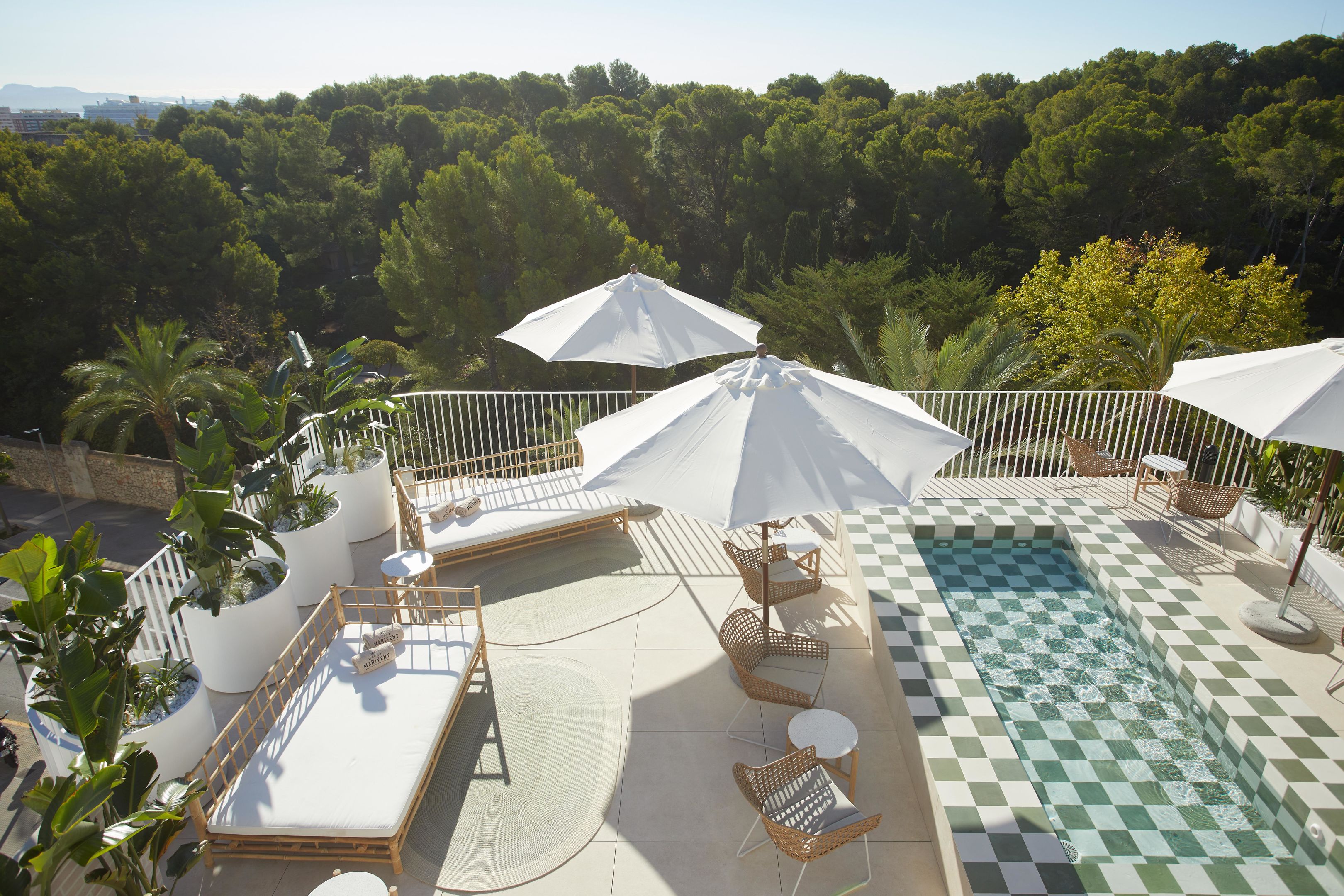 Belle Marivent Petit Hotel