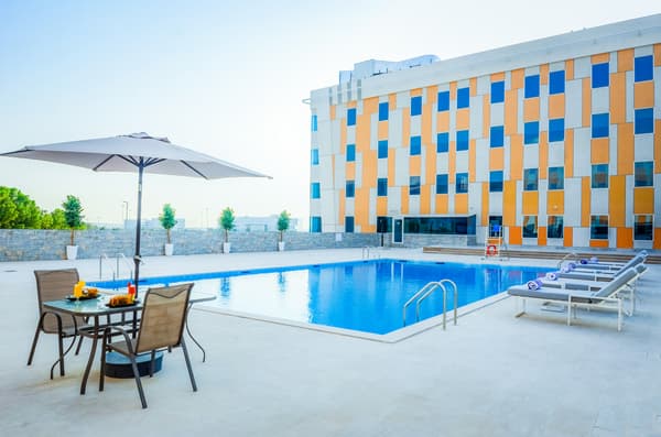 Vogo Grand Hotel Dubai (Ex. Best Western Plus Dubai Academic City)-1